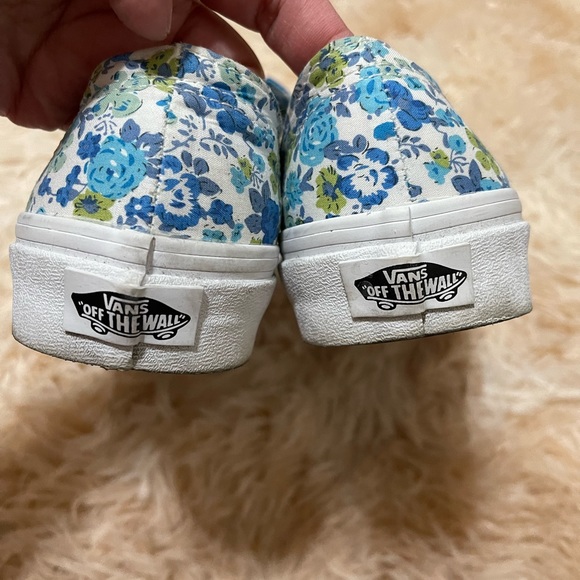 Vans Bow Ditsy Floral Slip On Sneakers - Picture 6 of 6
